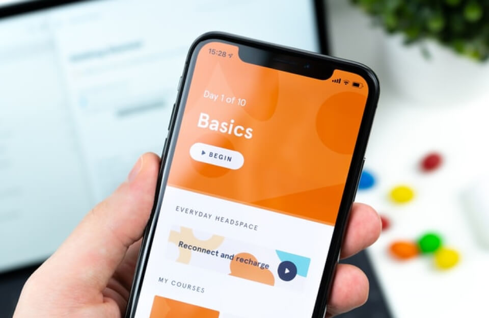 Apple opens another megastore in China amid William Barr criticism tech news post featured img 07